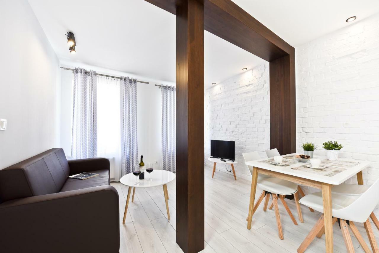 Julia Apartment Stary Toruń Esterno foto