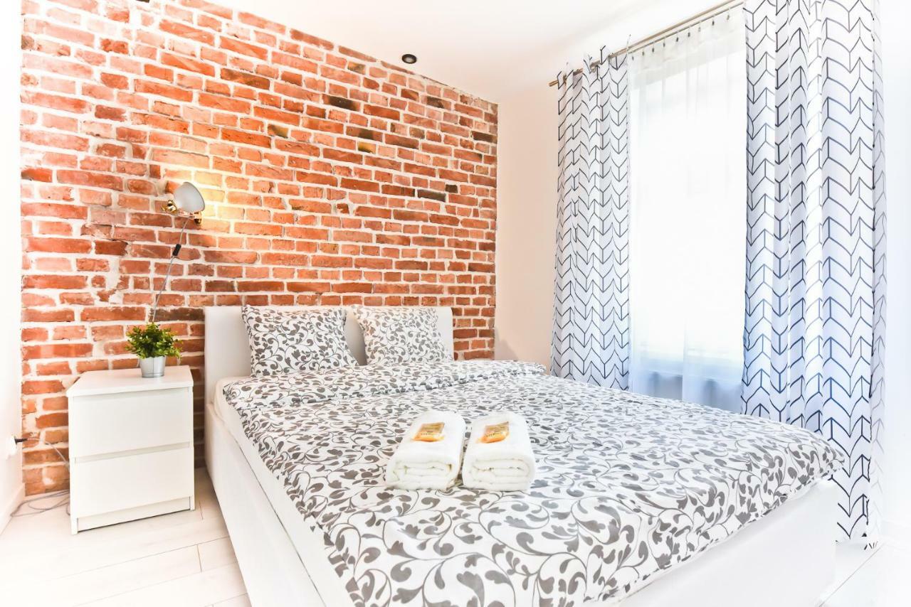 Julia Apartment Stary Toruń Esterno foto