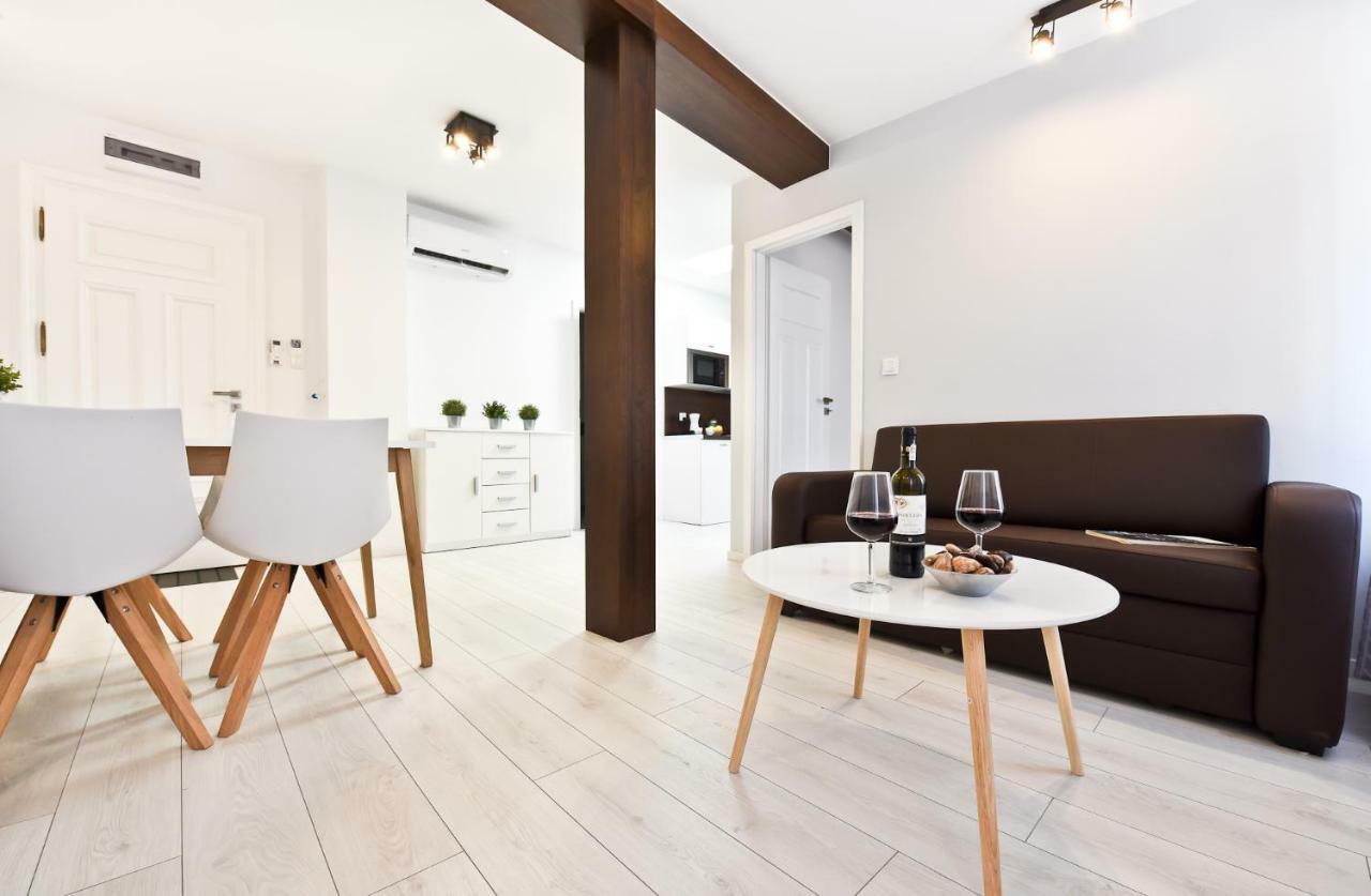 Julia Apartment Stary Toruń Esterno foto