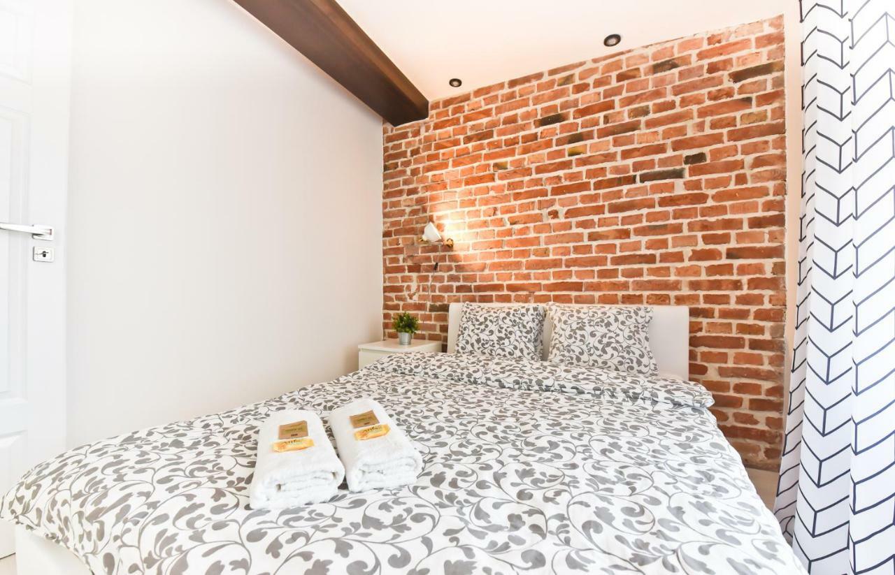 Julia Apartment Stary Toruń Esterno foto